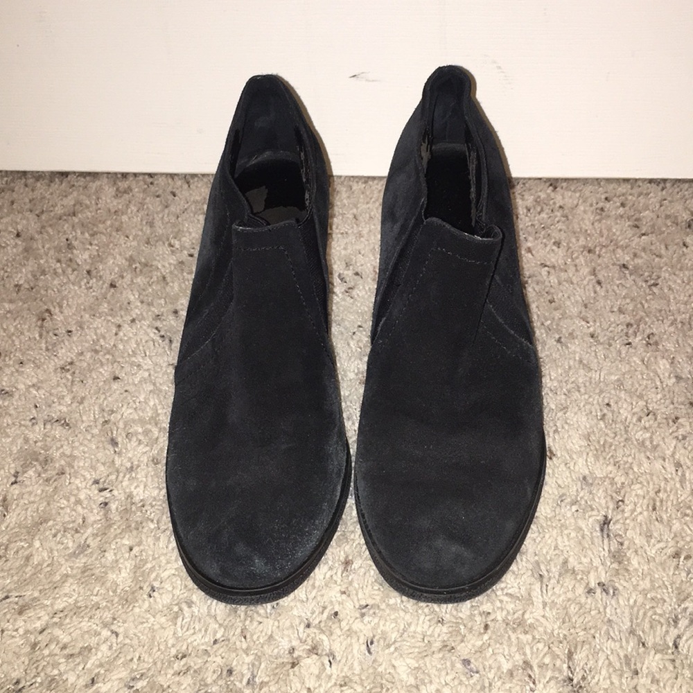 Black ankle boots
